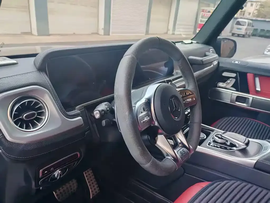 Mercedes-Benz G-Class AMG — фото 7