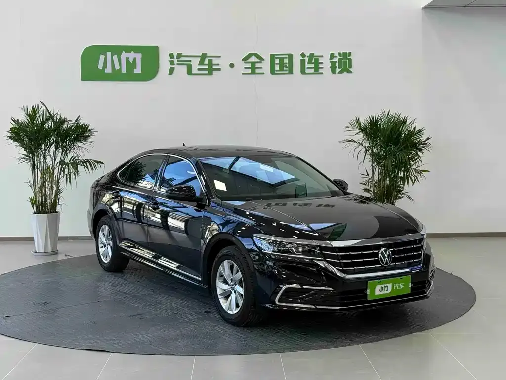 Volkswagen Passat — фото 7
