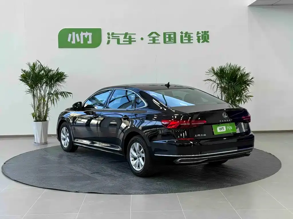 Volkswagen Passat — фото 2