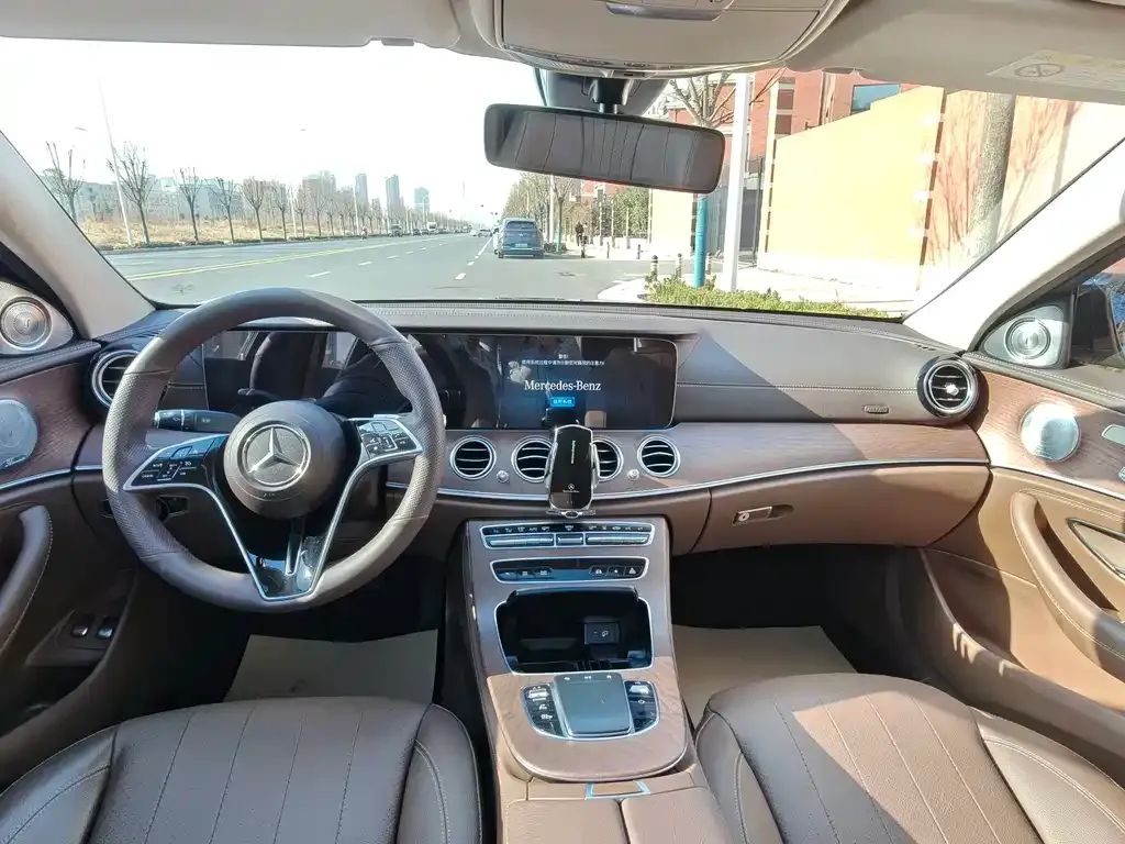 Mercedes-Benz E-Class New Energy — фото 2