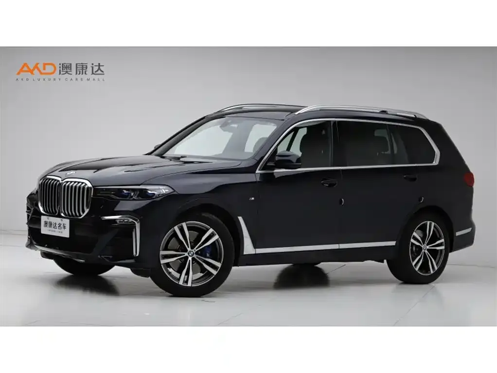 BMW X7 — фото 1