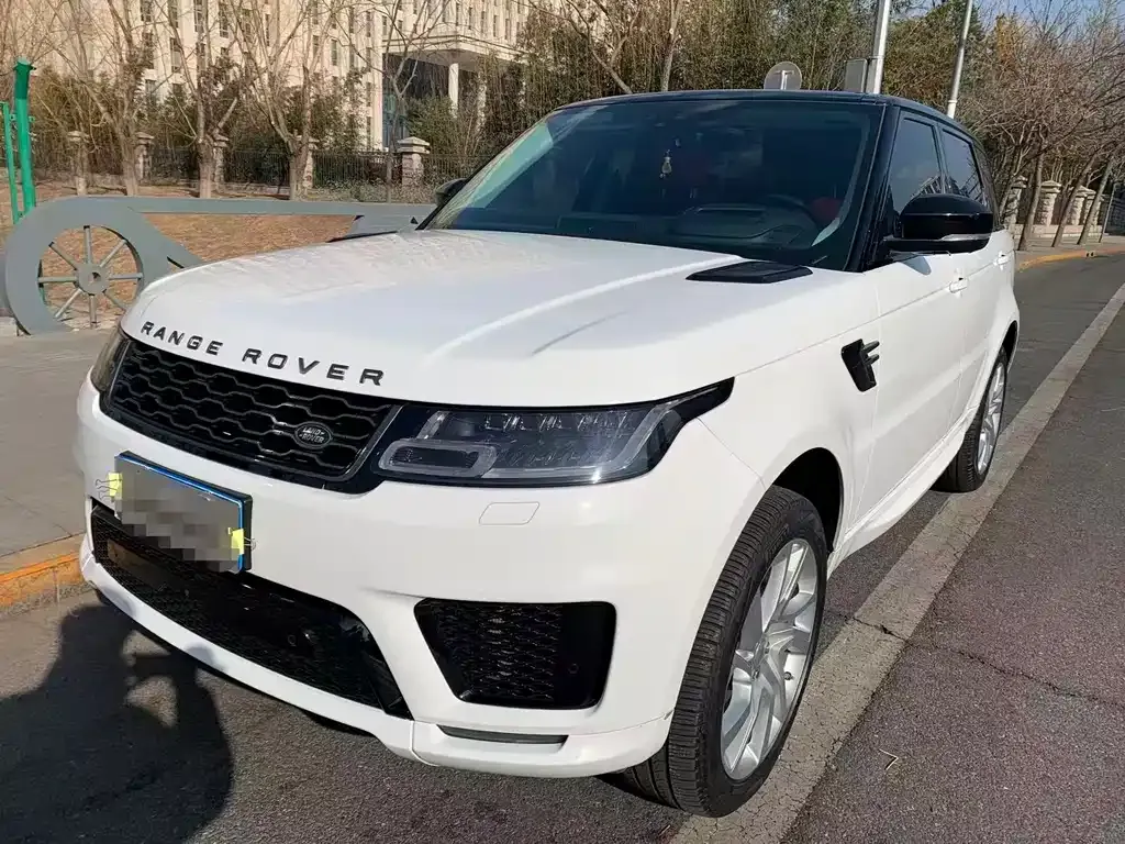 Land Rover Sport — фото 1