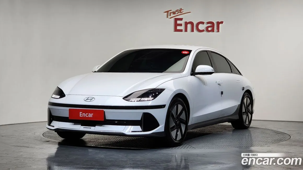 Hyundai Ioniq6 — фото 1