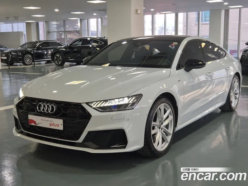 Audi A7 — фото 1
