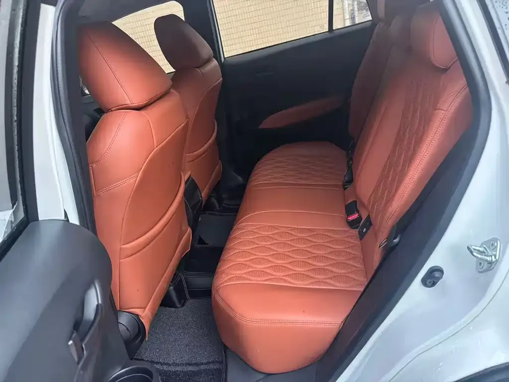 Toyota Corolla Cross — фото 7
