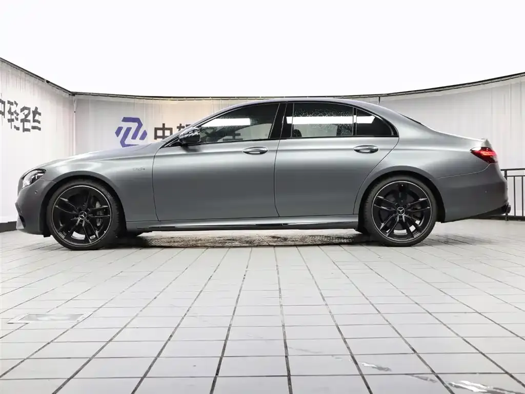 Mercedes-Benz E-Class AMG — фото 3