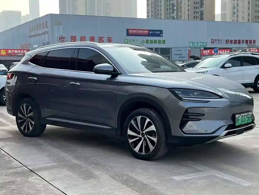 BYD PLUS New Energy — фото 3