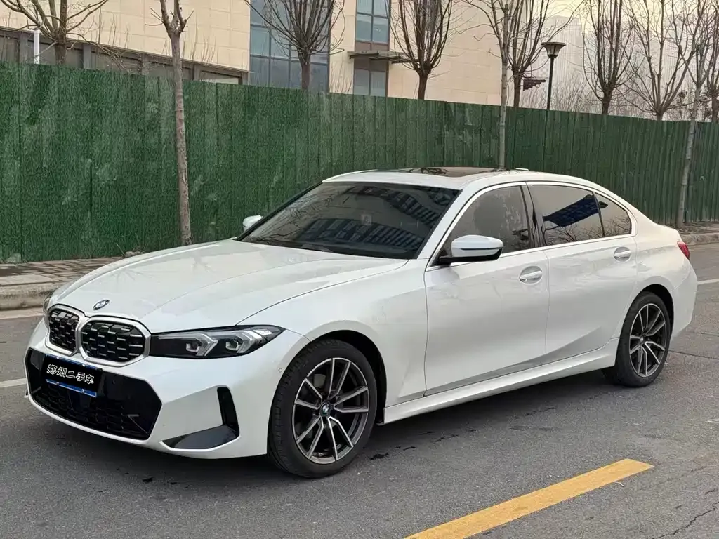 BMW 3 Series — фото 1