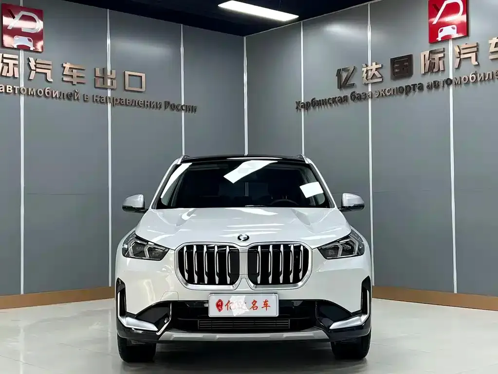 BMW X1 — фото 4