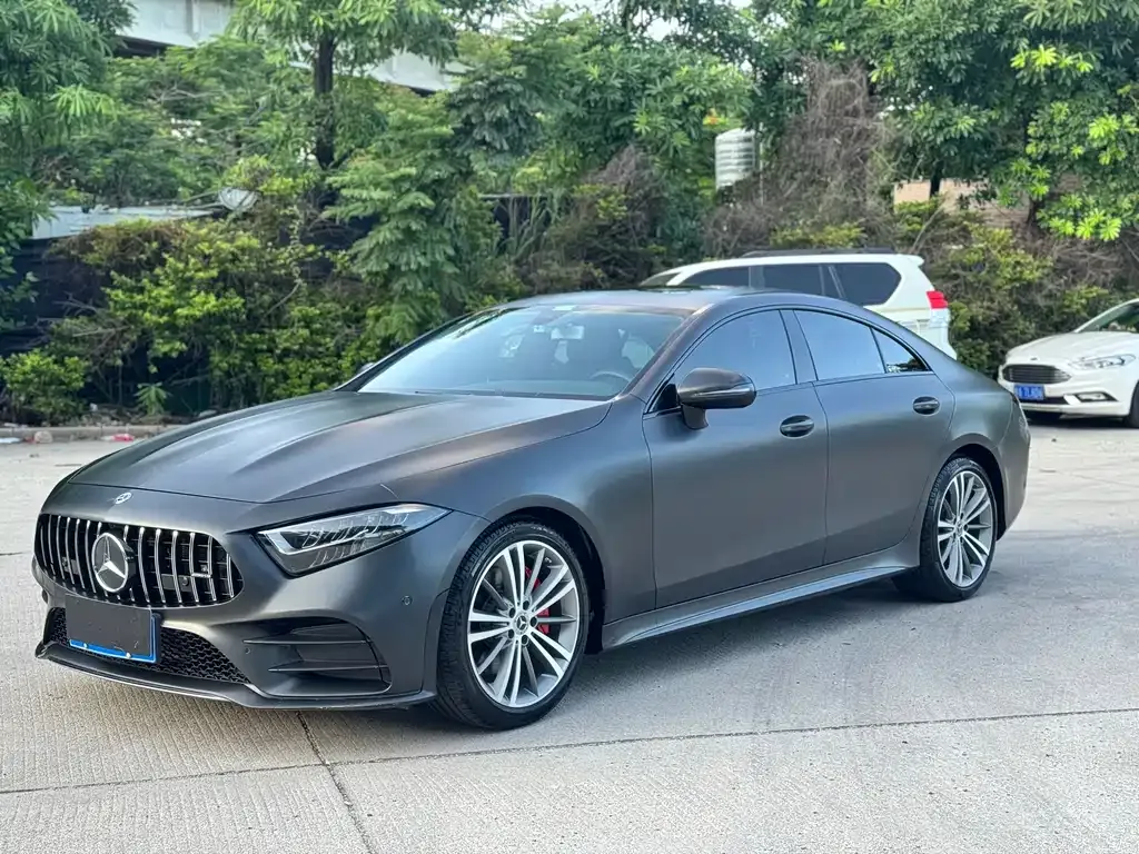 Mercedes-Benz CLS — фото 1