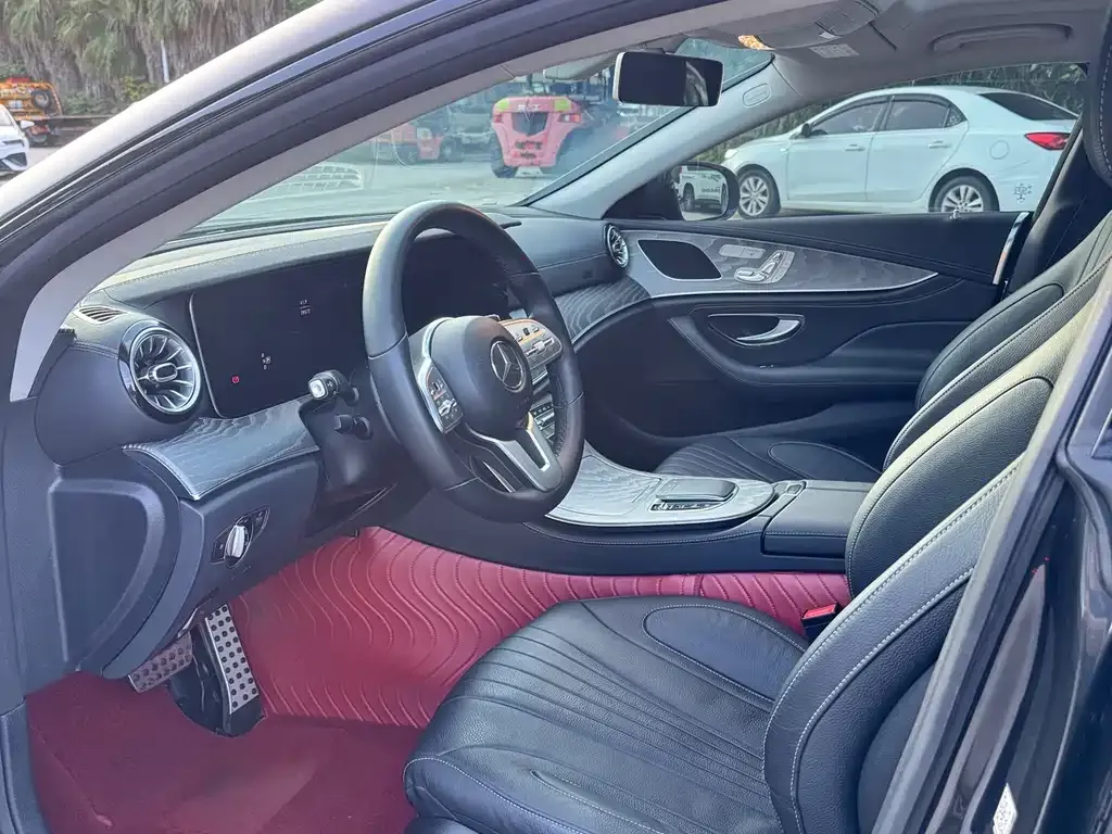 Mercedes-Benz CLS — фото 4