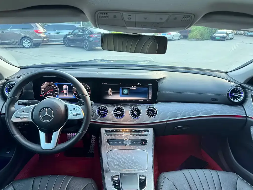 Mercedes-Benz CLS — фото 8