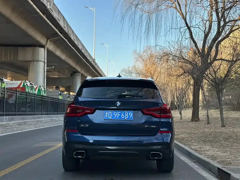 BMW X3 — фото 2