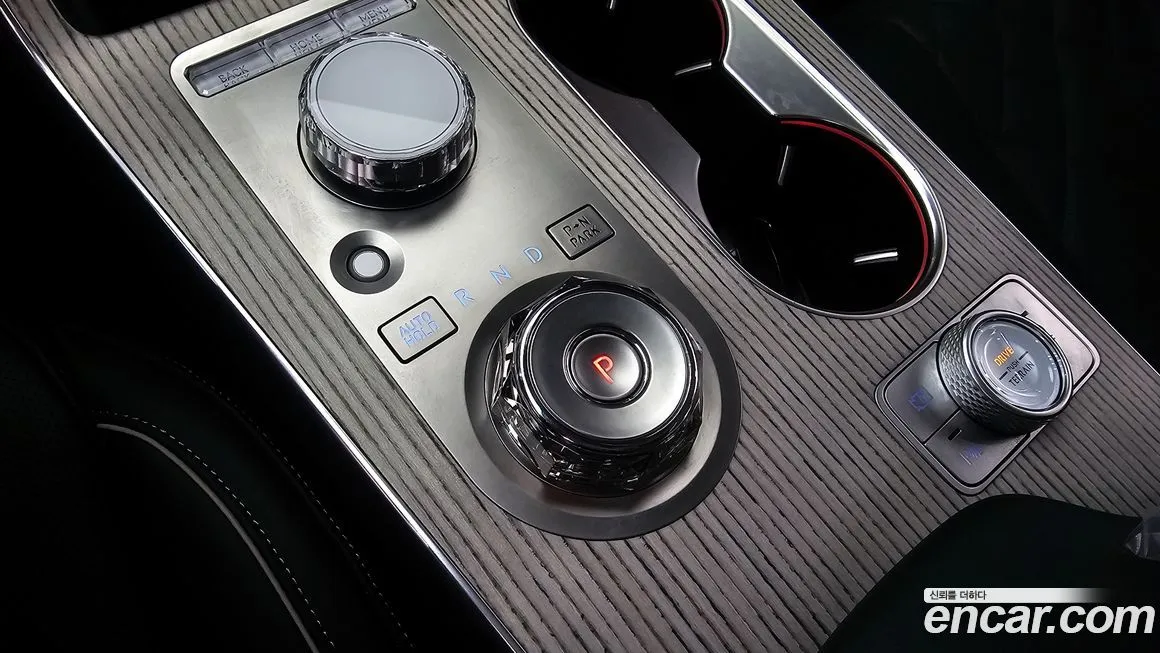 Genesis GV80 — фото 3