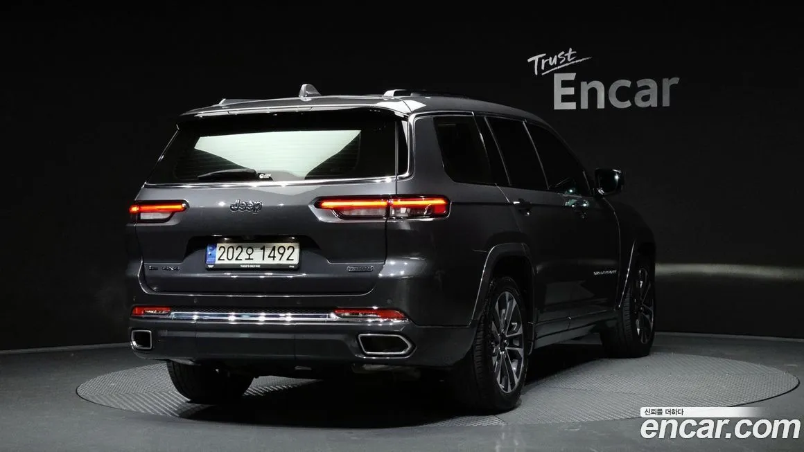 Jeep Cherokee — фото 4