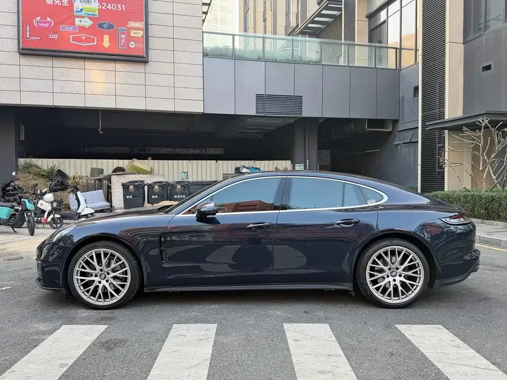 Porsche Panamera — фото 10