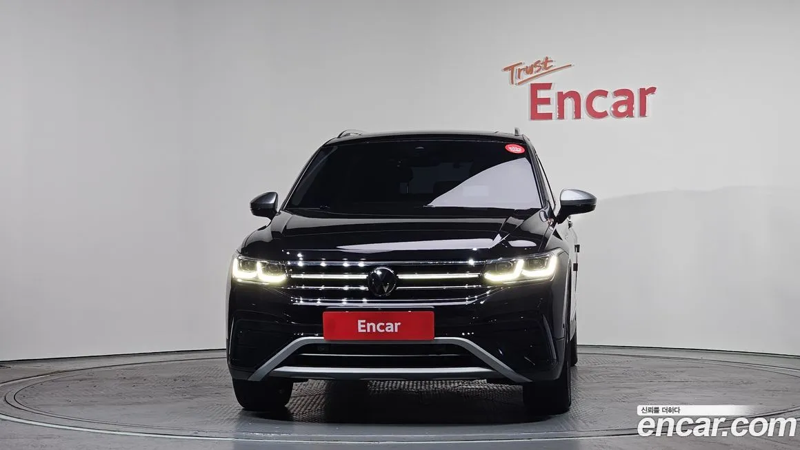 Volkswagen Tiguan — фото 2