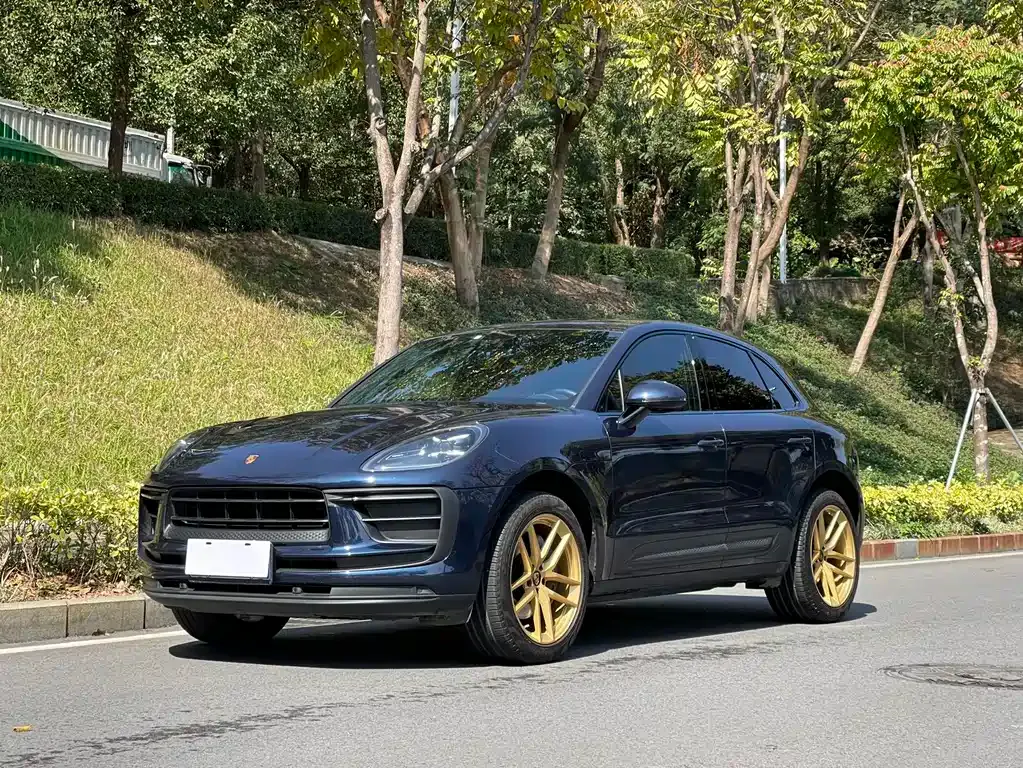 Porsche Macan — фото 1