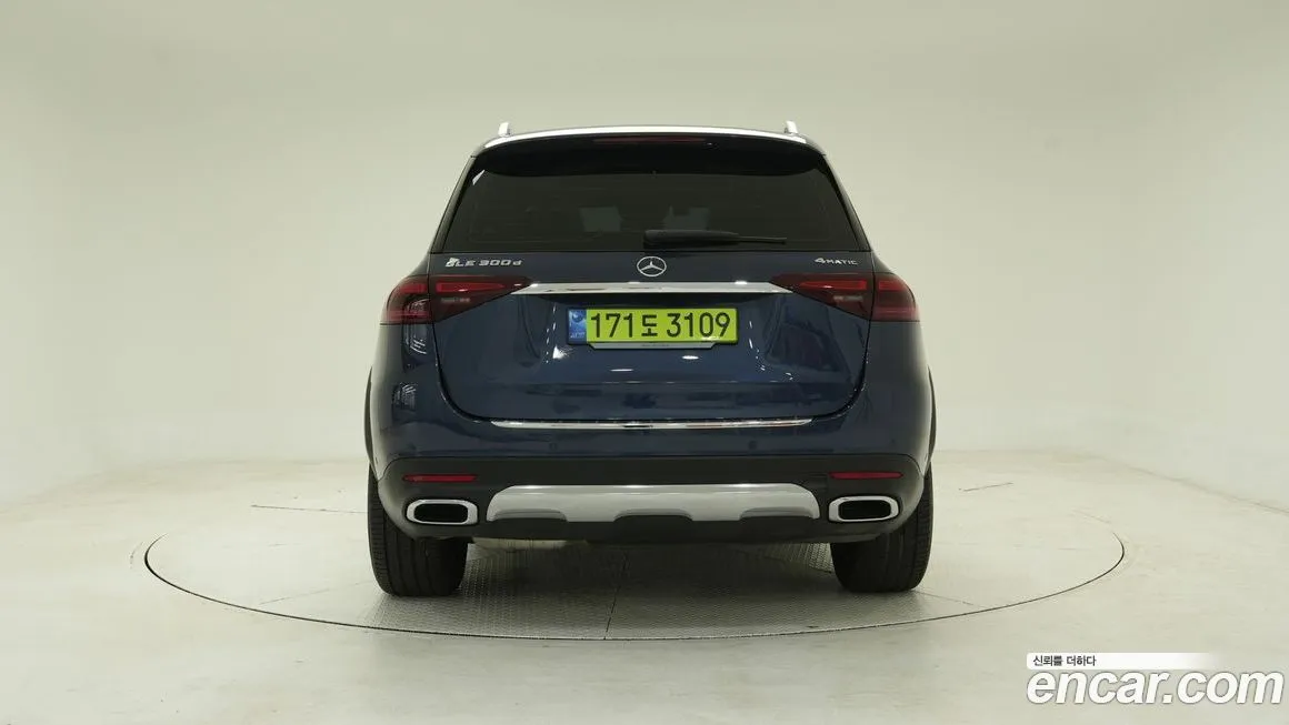 Mercedes-Benz GLE-Class — фото 8