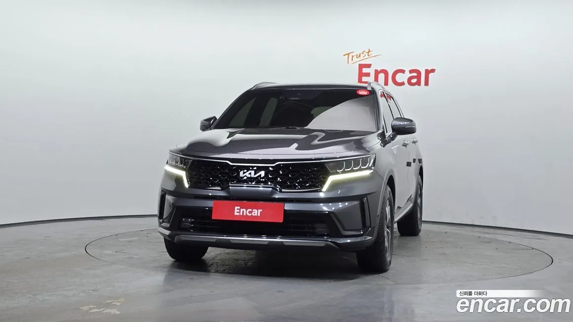 Kia Sorento — фото 7