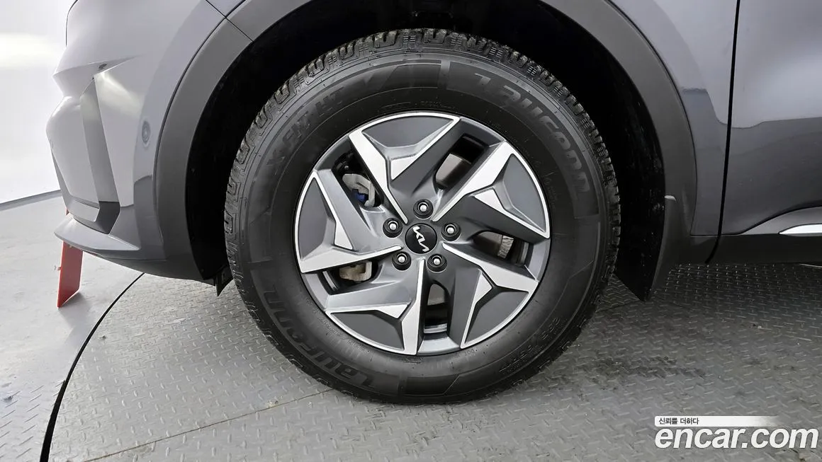 Kia Sorento — фото 9