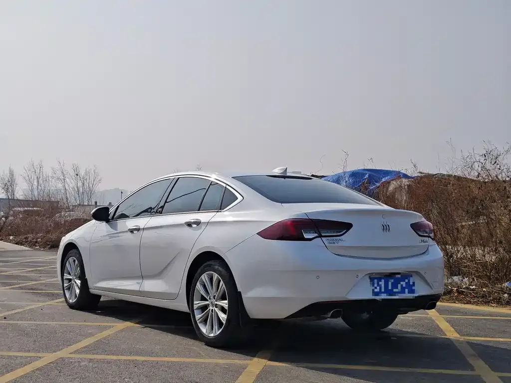 Buick Regal — фото 2