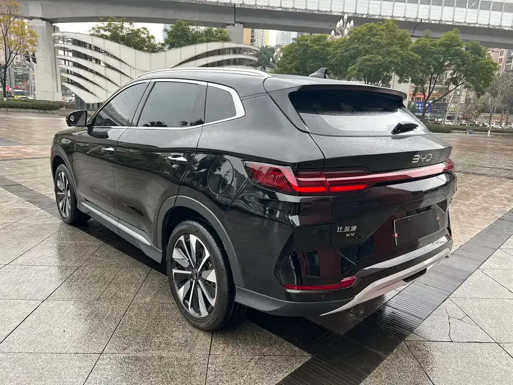 BYD PLUS New Energy — фото 5
