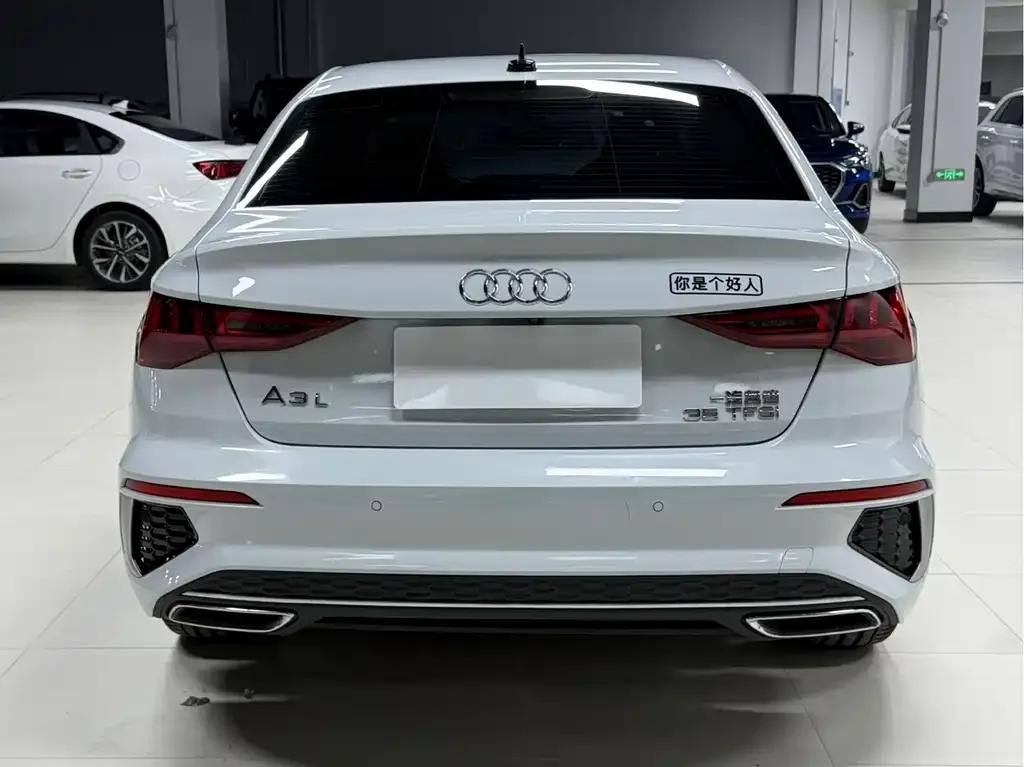 Audi A3 — фото 2