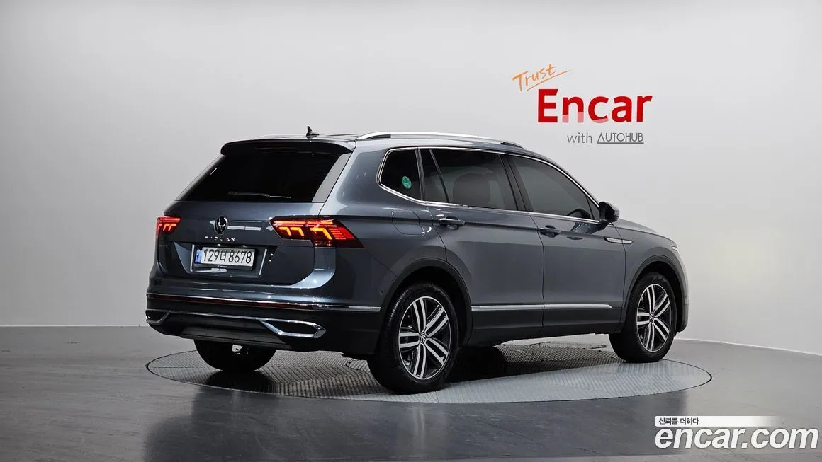 Volkswagen Tiguan — фото 2