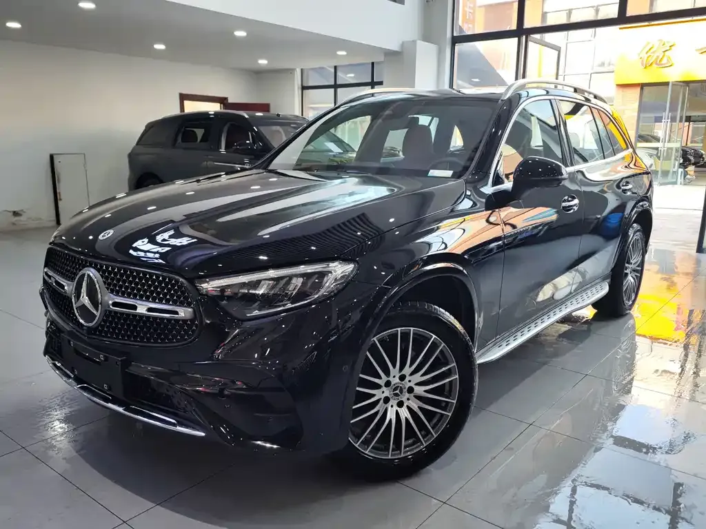 Mercedes-Benz GLC — фото 1