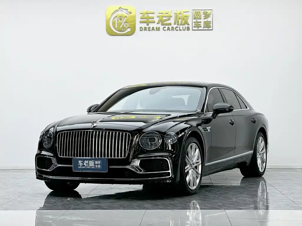 Bentley Flying Spur — фото 1
