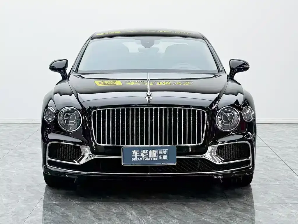 Bentley Flying Spur — фото 8