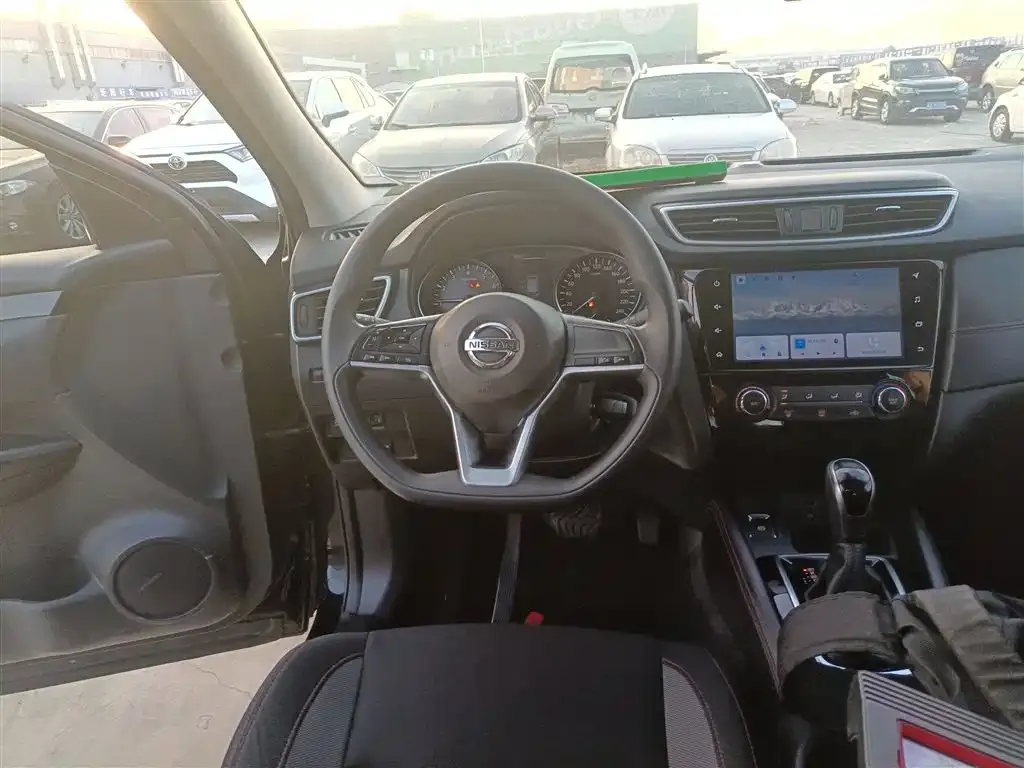 Nissan Qashqai — фото 2