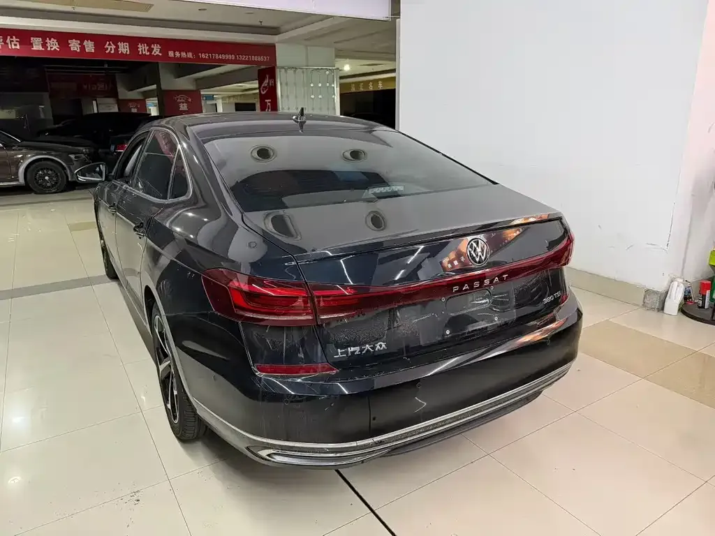 Volkswagen Passat — фото 3