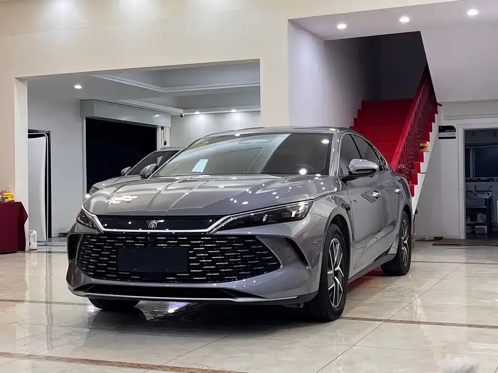 BYD Qin L — фото 1