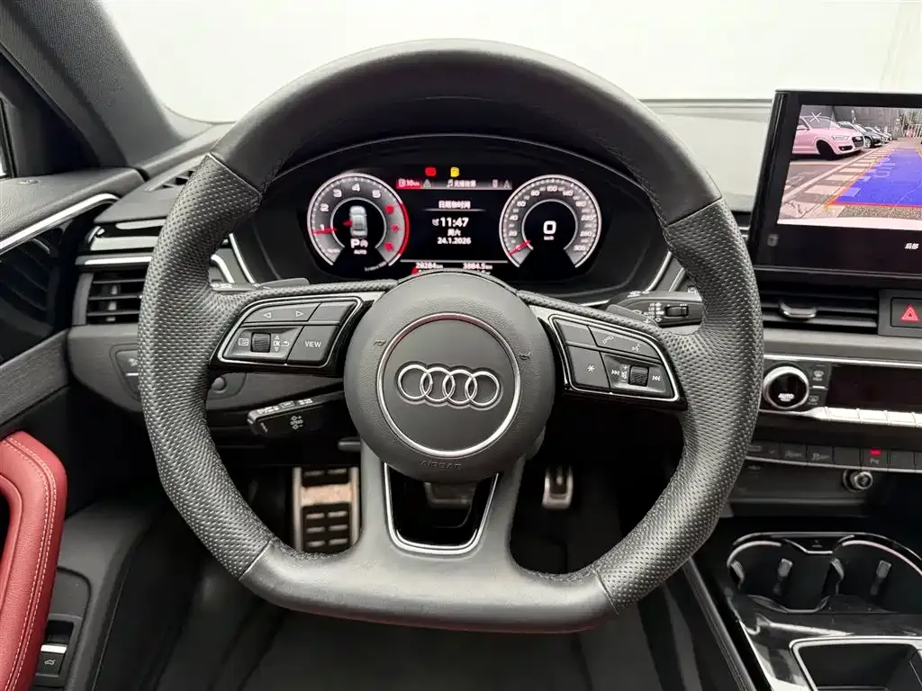 Audi A4L — фото 5