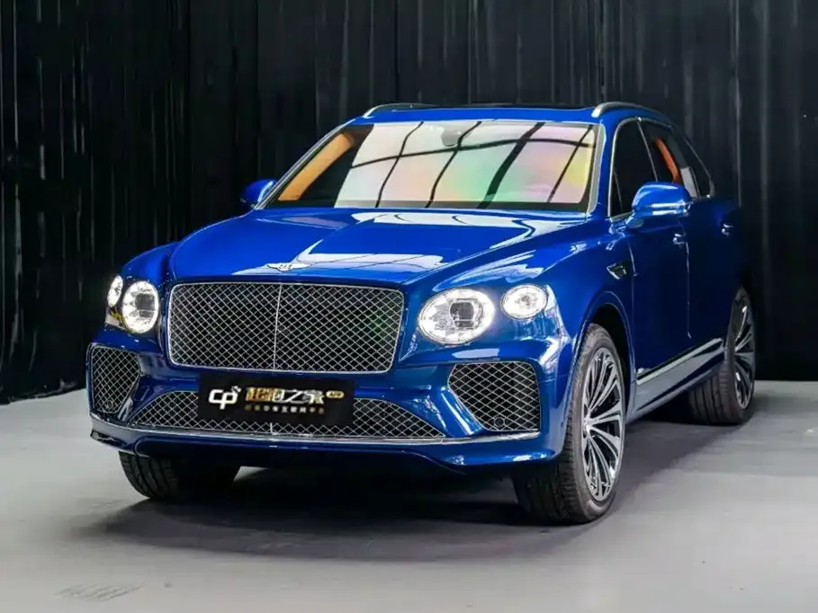 Bentley Bentayga — фото 1