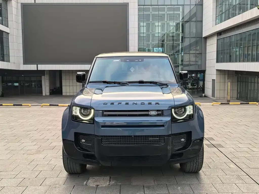 Land Rover Defender — фото 9