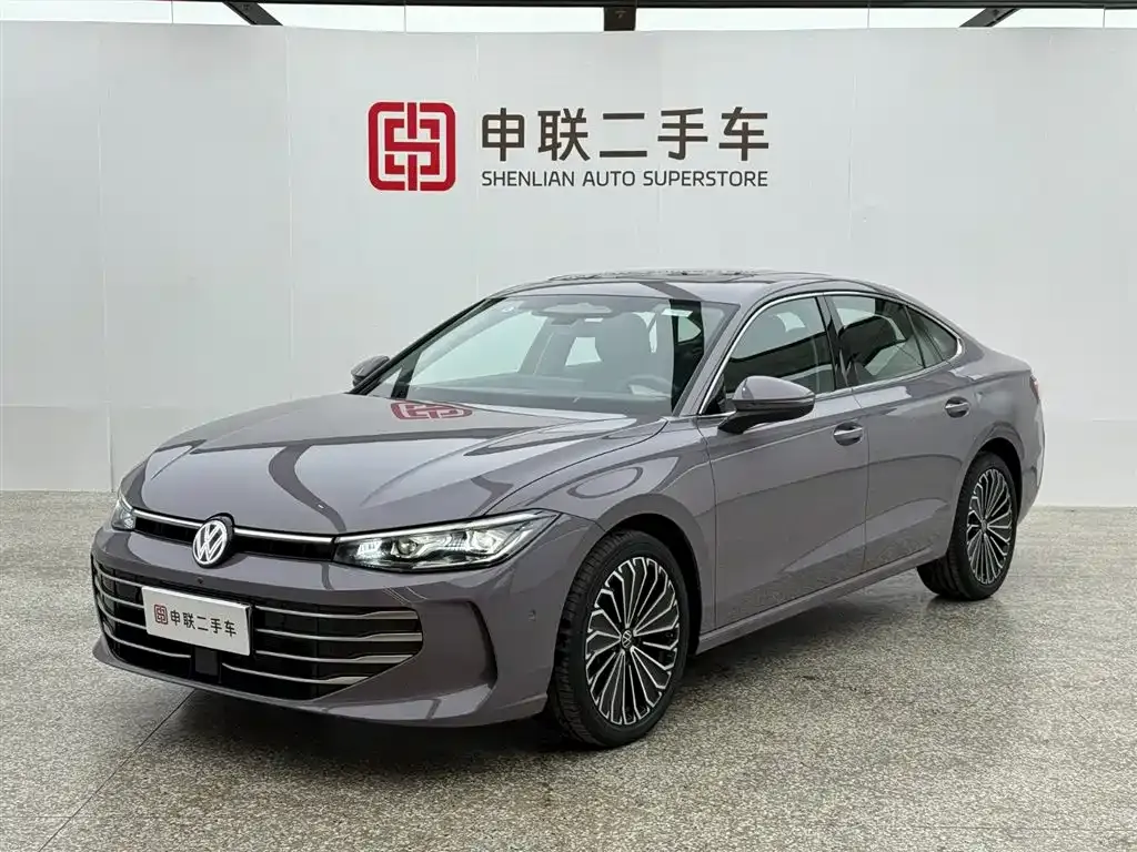 Volkswagen Passat — фото 1