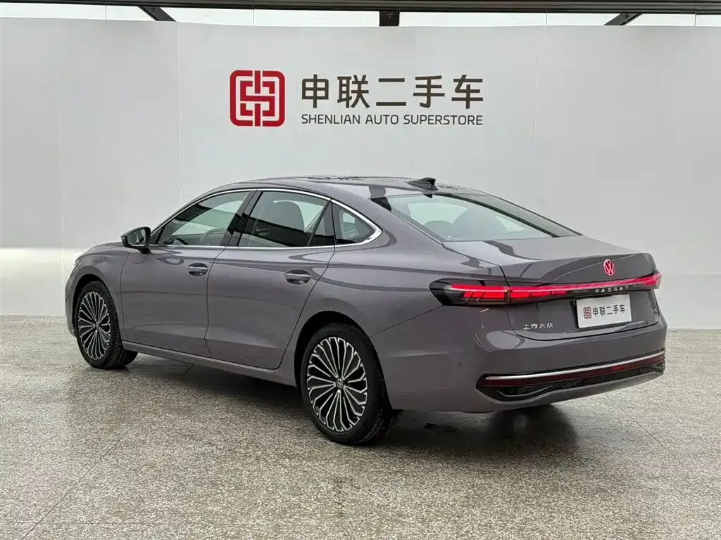 Volkswagen Passat — фото 8