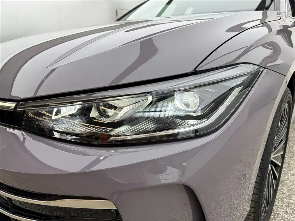 Volkswagen Passat — фото 5