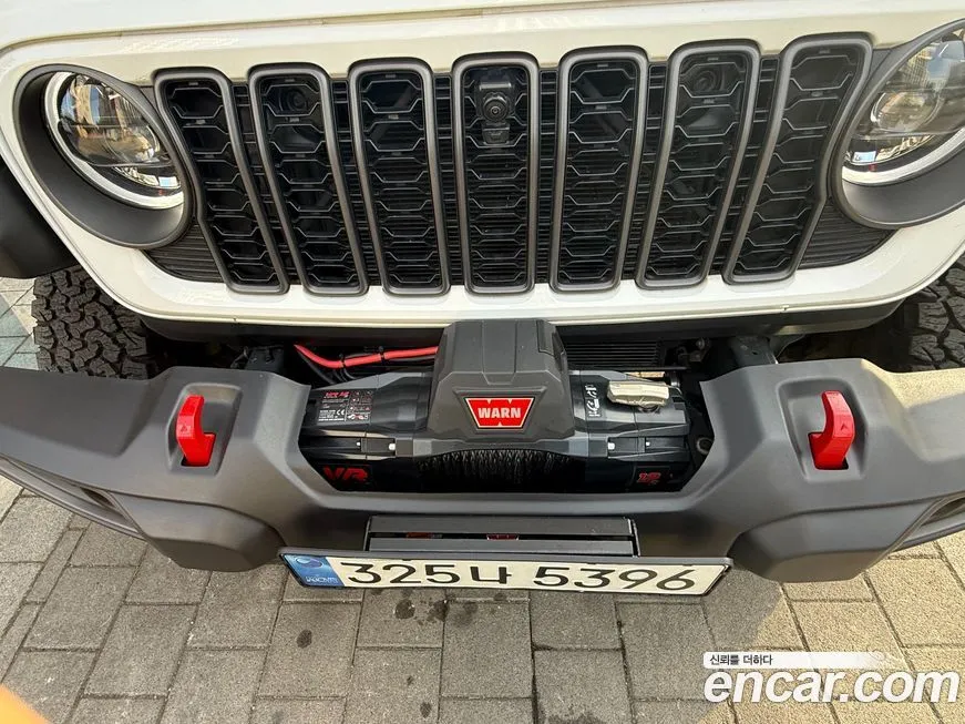 Jeep Wrangler — фото 7