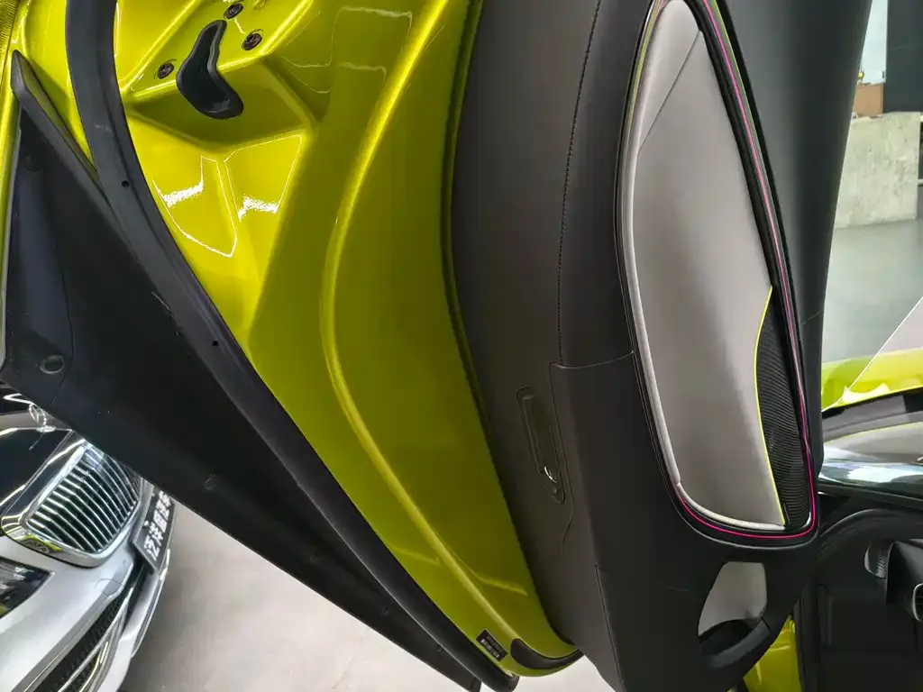 McLaren Artura — фото 3