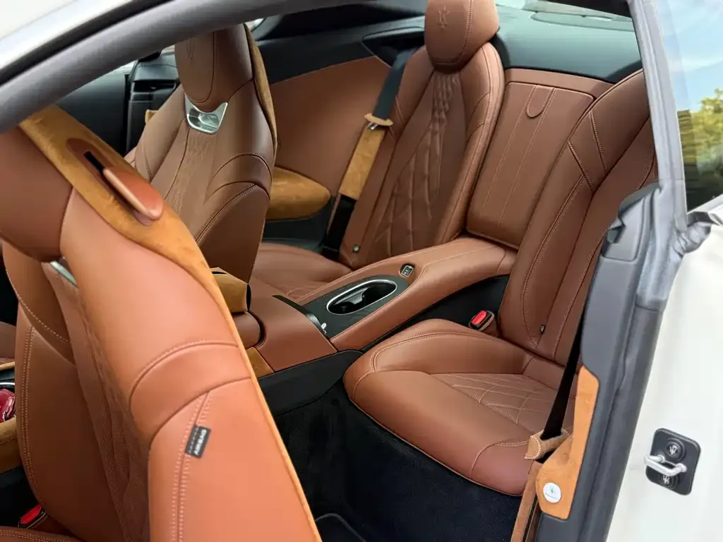 Maserati GranTurismo — фото 5
