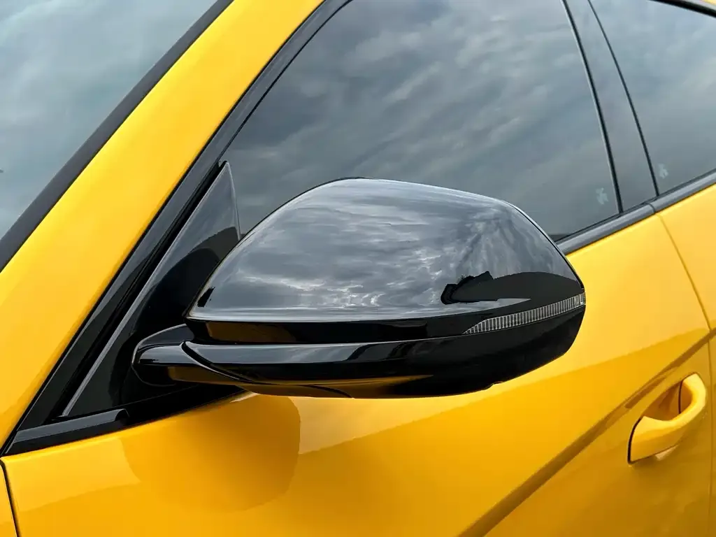 Lamborghini Urus — фото 3