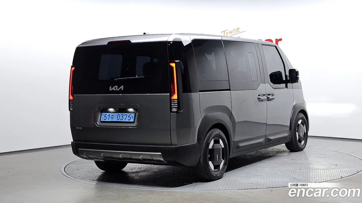 Kia PV5 — фото 7