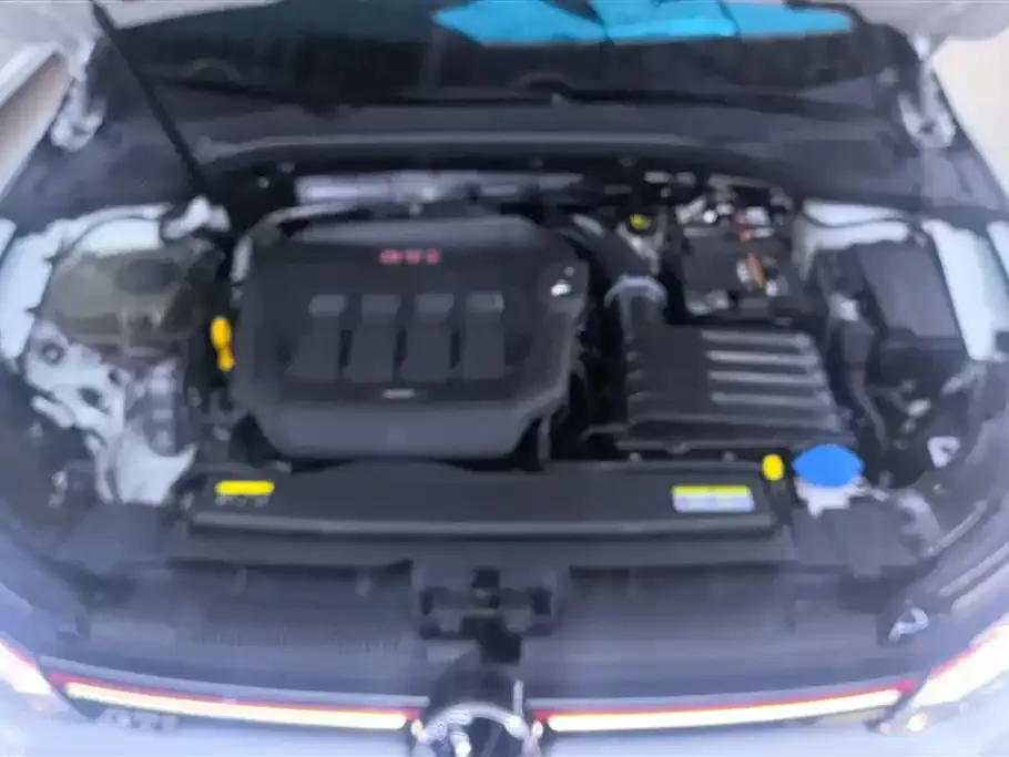 Volkswagen Golf GTI — фото 5