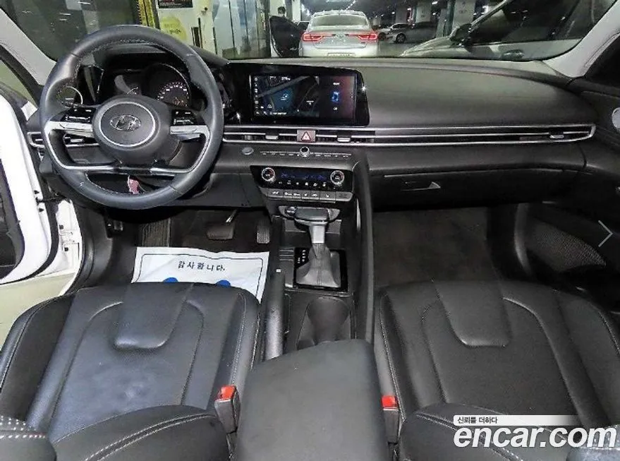 Hyundai AVANTE — фото 2