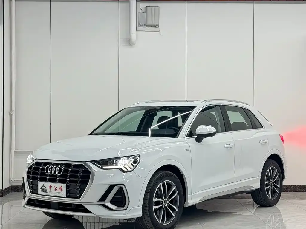 Audi Q3 — фото 3