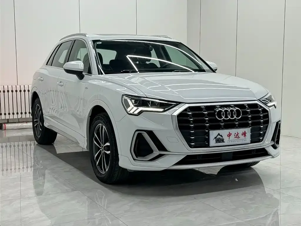 Audi Q3 — фото 2